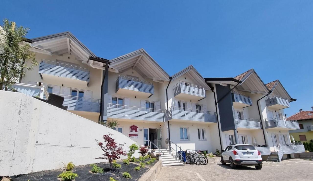 Hotel Da Remo Tenna Екстер'єр фото