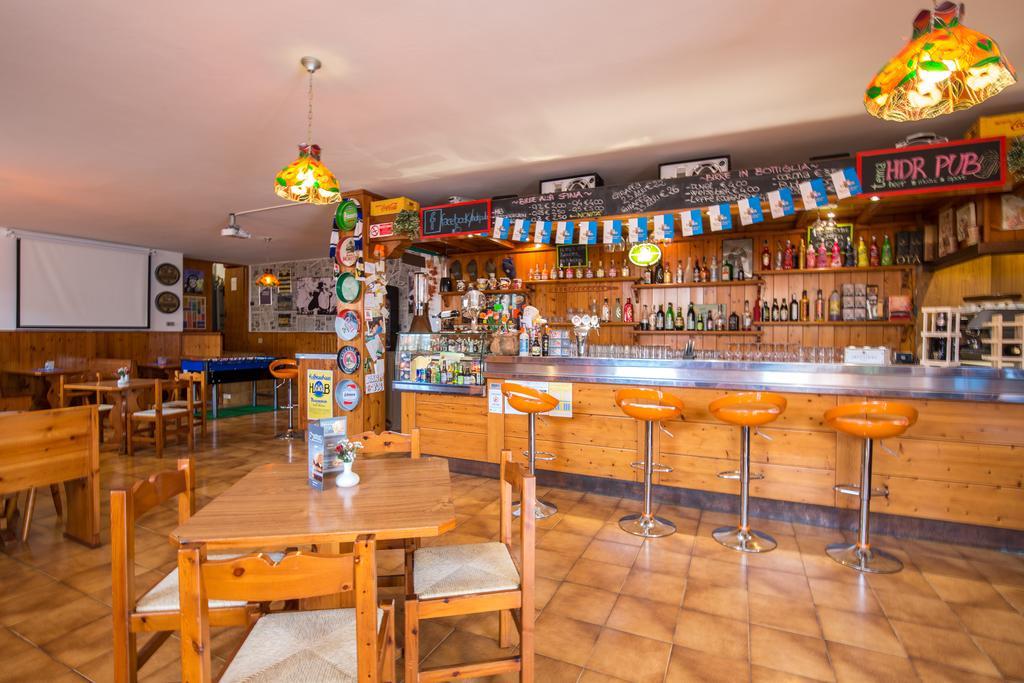 Hotel Da Remo Tenna Екстер'єр фото